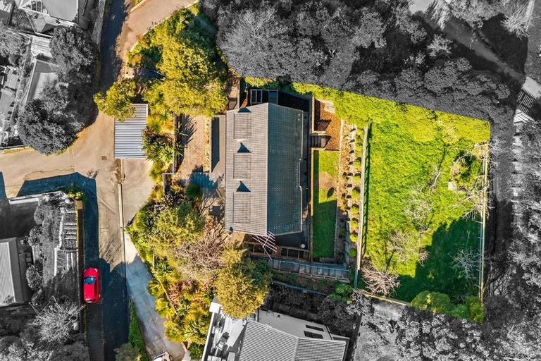 Photo of property in 70 Landsdowne Terrace, Cashmere, Christchurch, 8022