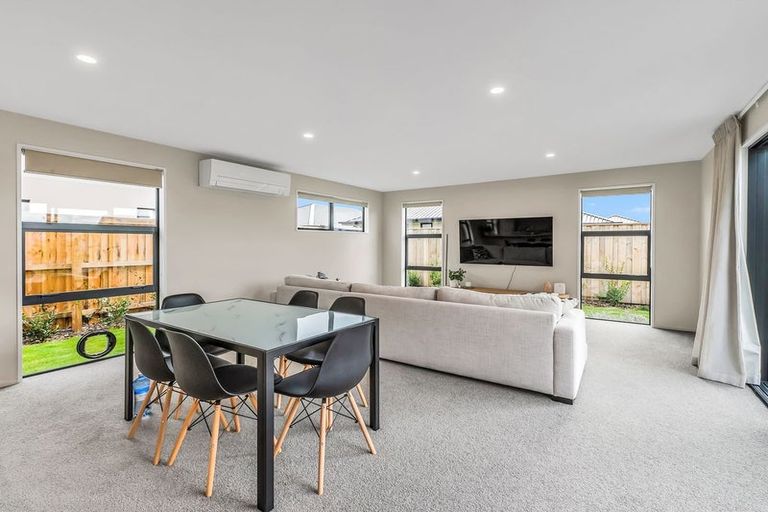 Photo of property in 9 Coney Place, Rolleston, 7614