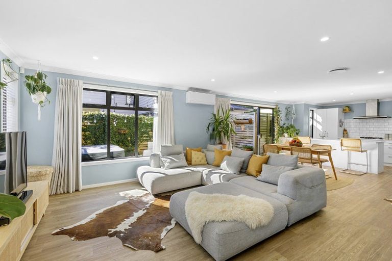 Photo of property in 68b Copeland Street, Epuni, Lower Hutt, 5011