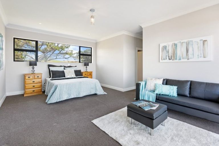 Photo of property in 76 Island View Drive, Gulf Harbour, Whangaparaoa, 0930