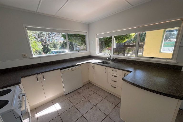 Photo of property in 46b Te Rauparaha Street, Otaki, 5512