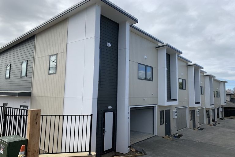 Photo of property in 11u4 Edgecumbe Street, Whitiora, Hamilton, 3200
