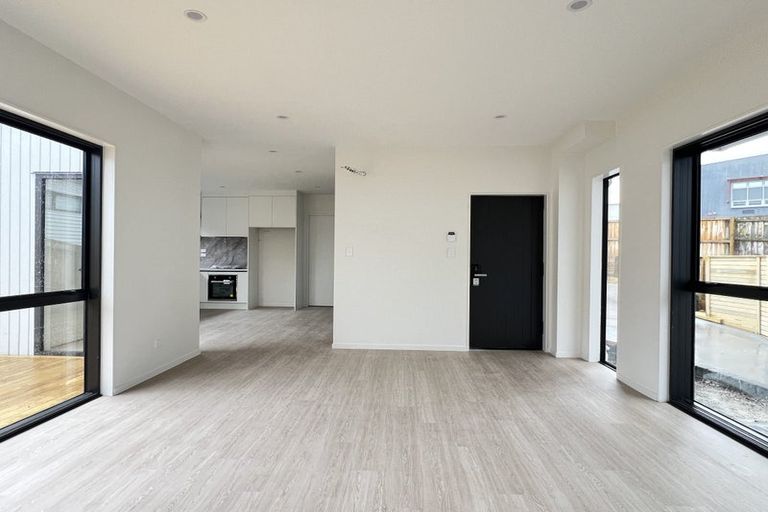 Photo of property in 105b Bond Crescent, Forrest Hill, Auckland, 0620