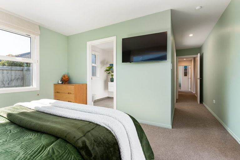 Photo of property in 127 Prestons Park Drive, Marshland, Christchurch, 8083