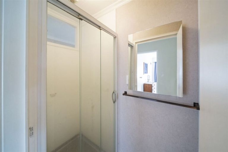 Photo of property in 41 Kowhai Street, Hawera, 4610