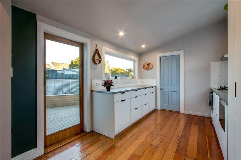 Photo of property in 8 Sale Street, Napier South, Napier, 4110