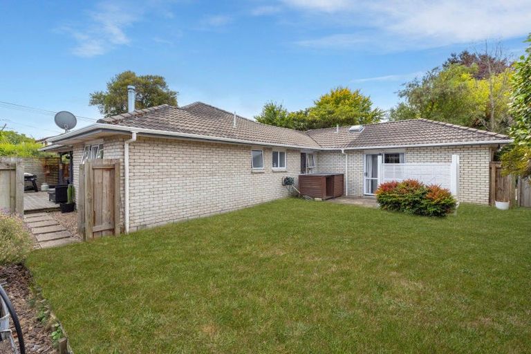 Photo of property in 11 Te Hatepe Avenue, Taupo, 3330