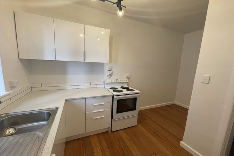 Photo of property in Westhaven Apartments, 127u1 Molesworth Street, Thorndon, Wellington, 6011
