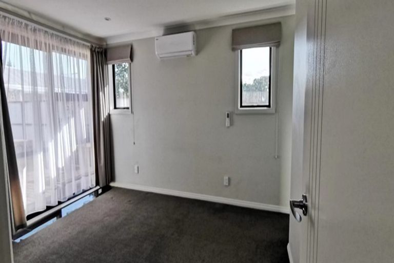 Photo of property in 32a Laurie Avenue, Papakura, 2110