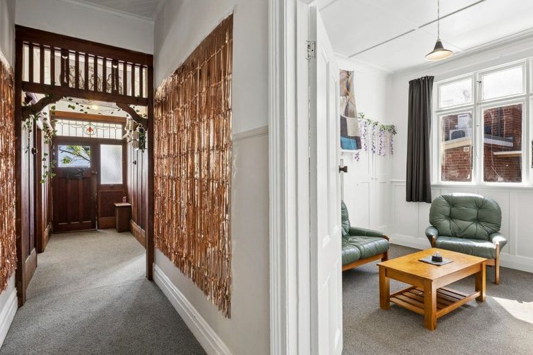 Photo of property in 39 Clyde Street, North Dunedin, Dunedin, 9016