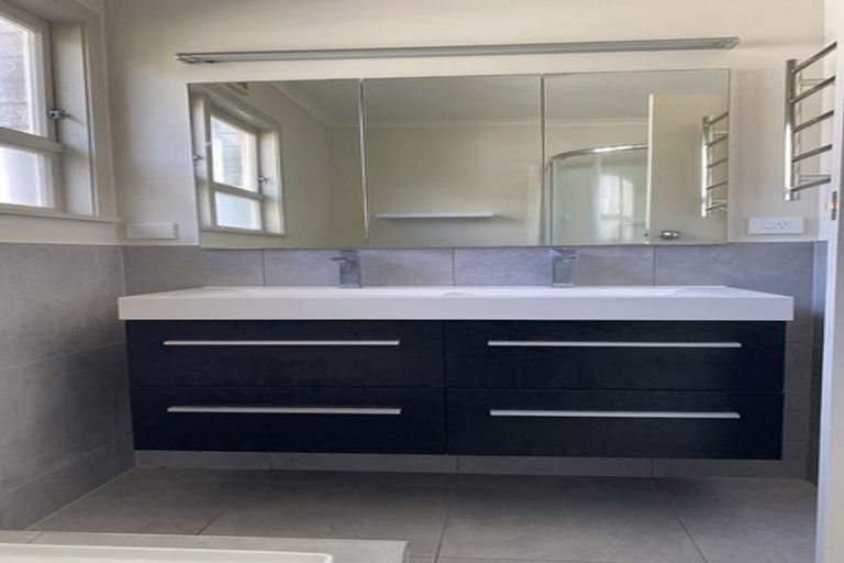 Photo of property in 32 Wymer Terrace, Chartwell, Hamilton, 3210