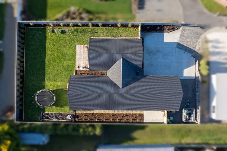 Photo of property in 17c Madison Street, Carterton, 5713
