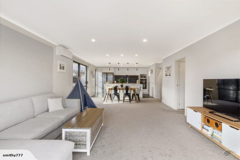 Photo of property in 6 Selliera Place, Papamoa Beach, Papamoa, 3118