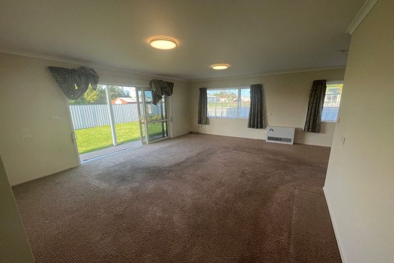 Photo of property in 70 Miro Street, Inglewood, 4330