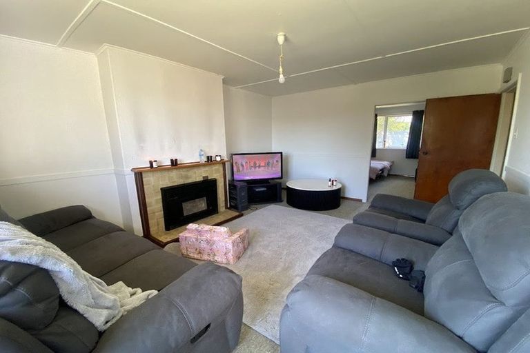 Photo of property in 11 Carpenter Street, Waipukurau, 4200