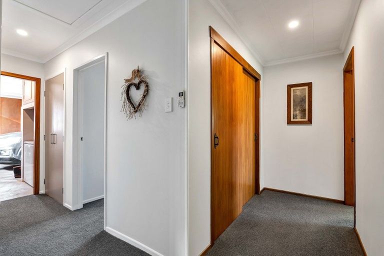 Photo of property in 382 Brookes Road, Cardiff, Stratford, 4391
