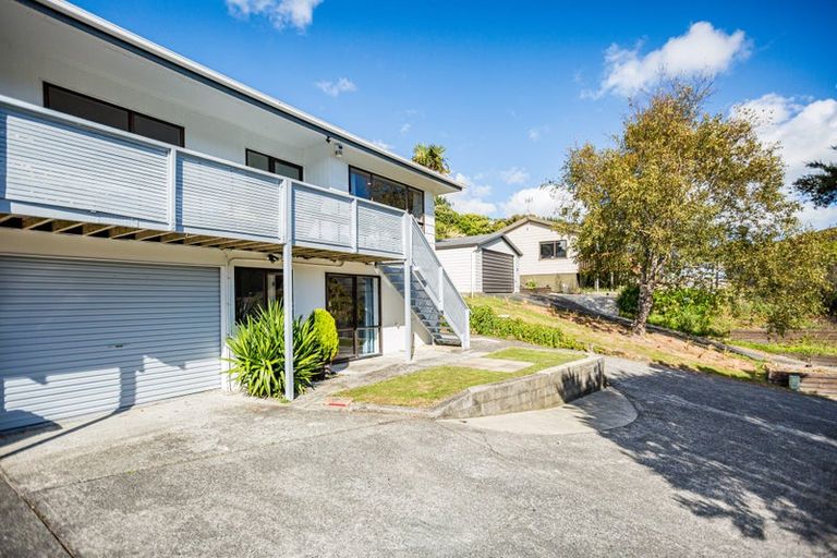 Photo of property in 49b Albatross Close, Whitby, Porirua, 5024