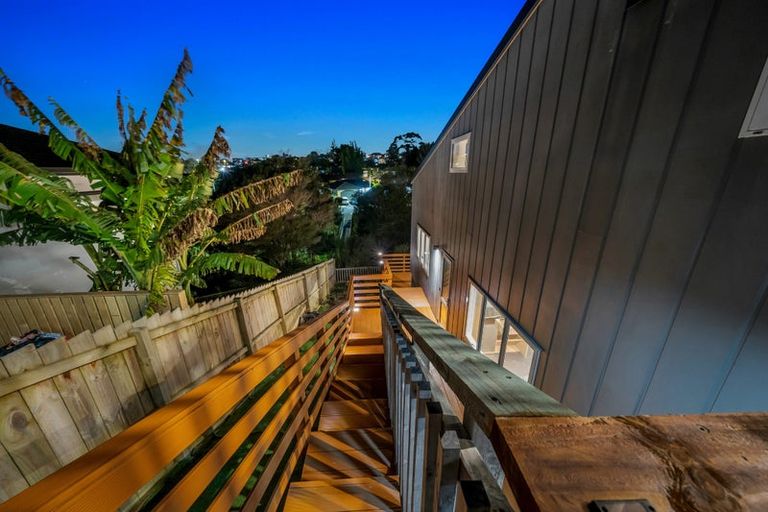 Photo of property in 6 Mara Waina Place, Swanson, Auckland, 0614