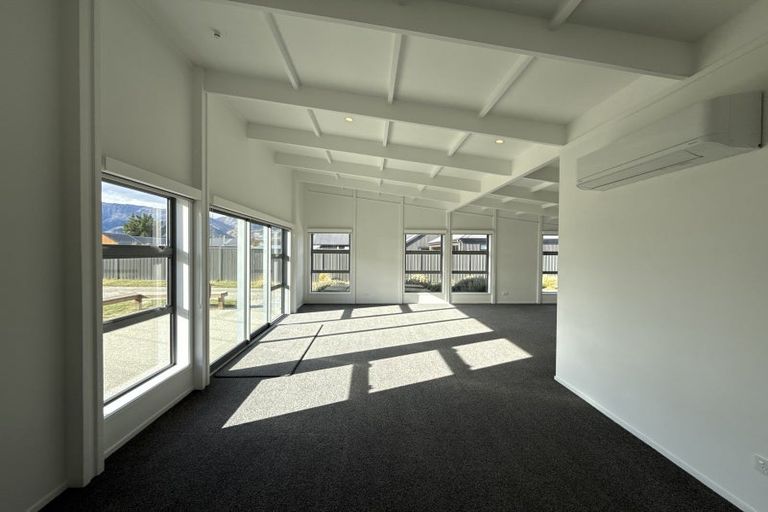 Photo of property in 29 Dingle Street, Lake Hawea, Wanaka, 9382