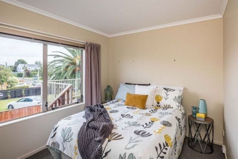 Photo of property in 52a Martin Road, Paraparaumu Beach, Paraparaumu, 5032