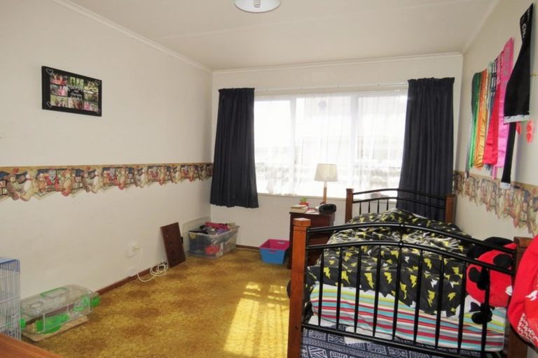 Photo of property in 79 Tiro Tiro Road, Levin, 5510