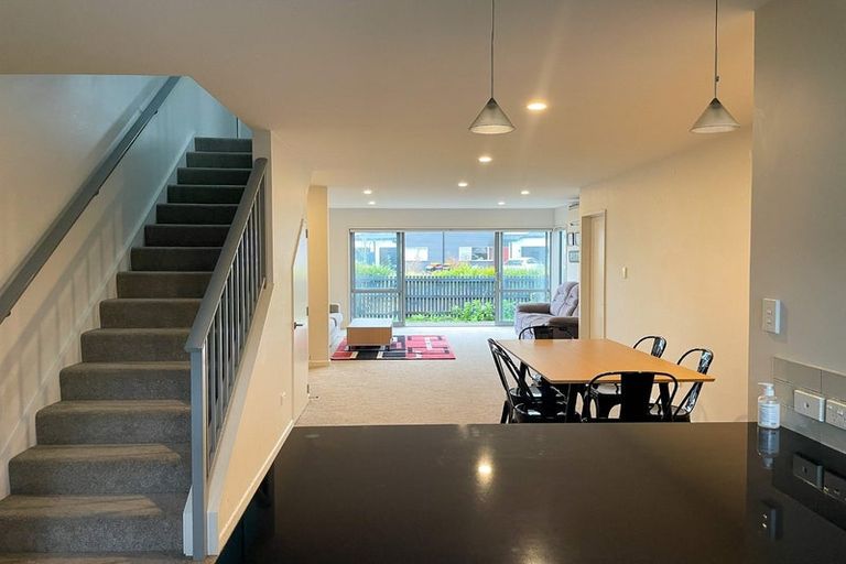 Photo of property in 9 Longueval Lane, Broomfield, Christchurch, 8042