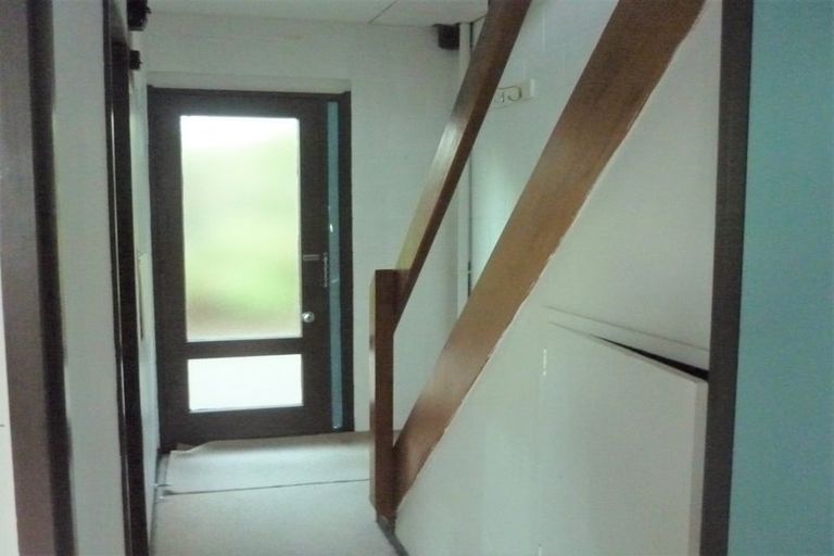 Photo of property in Sherwood Mews, 28l Bidwill Street, Mount Cook, Wellington, 6021