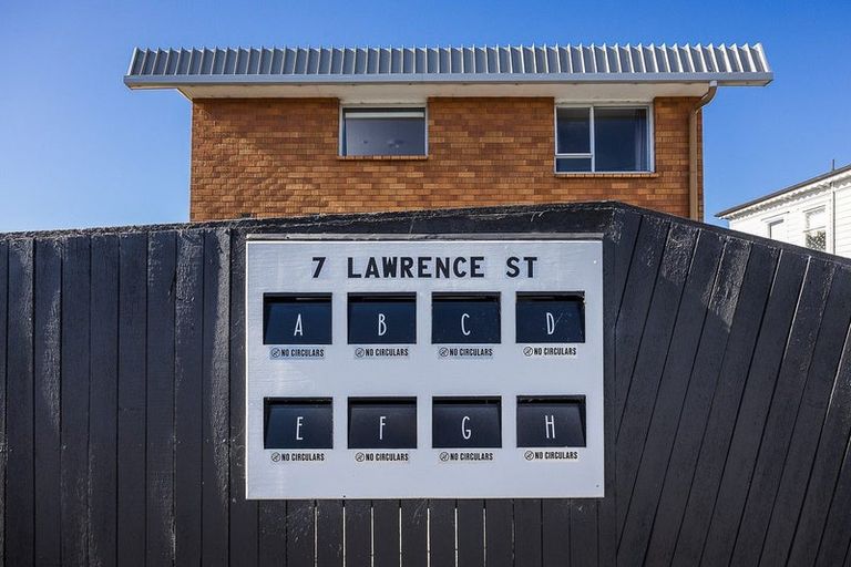 Photo of property in 7g Lawrence Street, Mornington, Dunedin, 9011