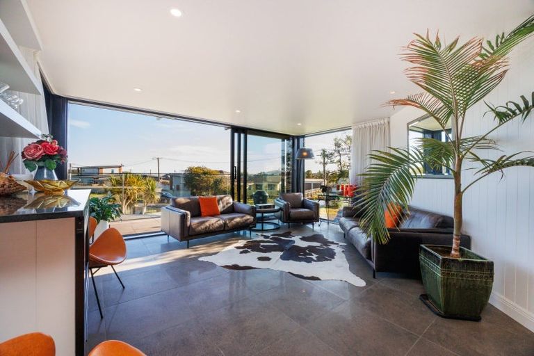 Photo of property in 6 Dawson Street, Foxton Beach, Foxton, 4815