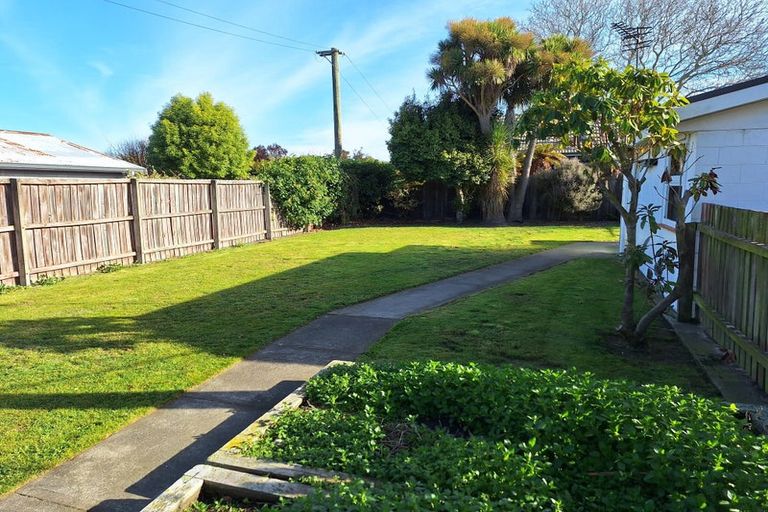 Photo of property in 37 Tintern Avenue, Avonhead, Christchurch, 8042