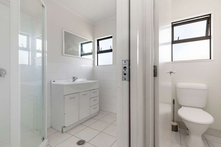 Photo of property in 19 Fisher Crescent, Otara, Auckland, 2023