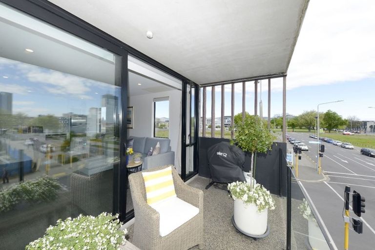 Photo of property in Leicester Executive Apartments, 301/282 Madras Street, Christchurch Central, Christchurch, 8011