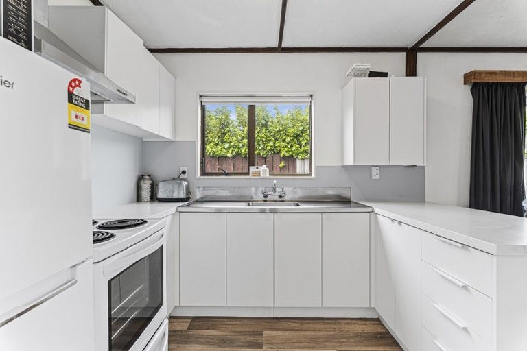 Photo of property in 5/1 Hawea Street, Merrilands, New Plymouth, 4312