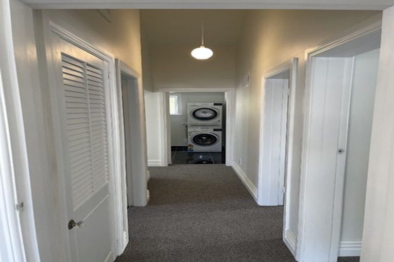 Photo of property in 2 Telford Terrace, Oriental Bay, Wellington, 6011