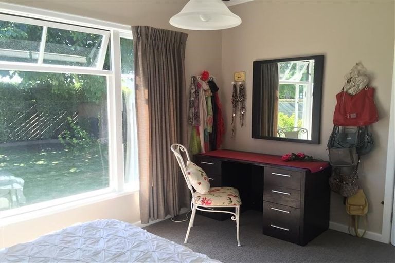 Photo of property in 20 Lee Road, Taradale, Napier, 4112