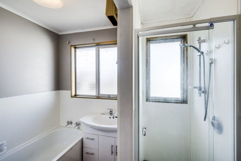 Photo of property in 5 Elliott Street, Taradale, Napier, 4112