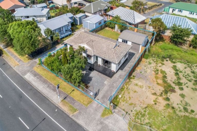 Photo of property in 173 Finlayson Avenue, Clendon Park, Auckland, 2103