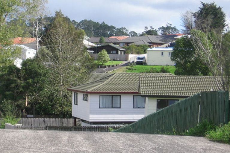 Photo of property in 2/42 Borich Road, Sunnyvale, Auckland, 0612
