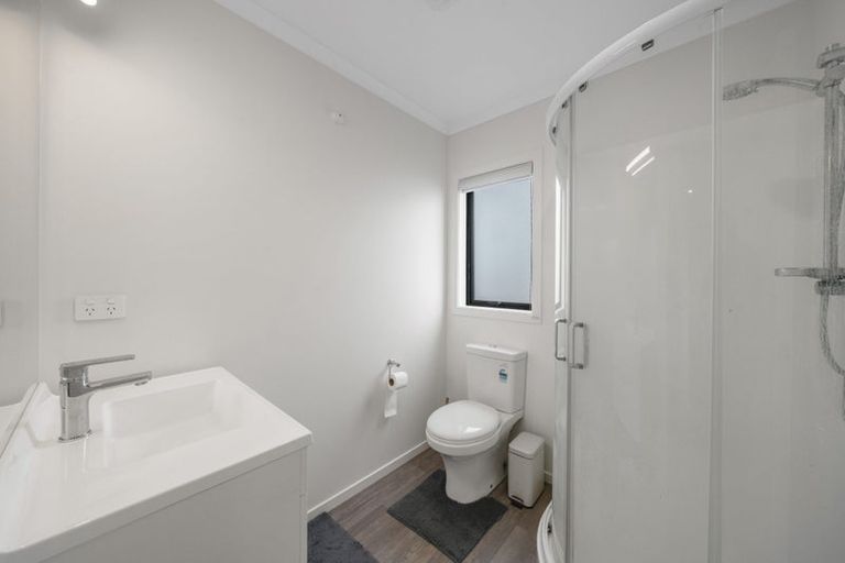 Photo of property in 2/72 Alabaster Drive, Papatoetoe, Auckland, 2025