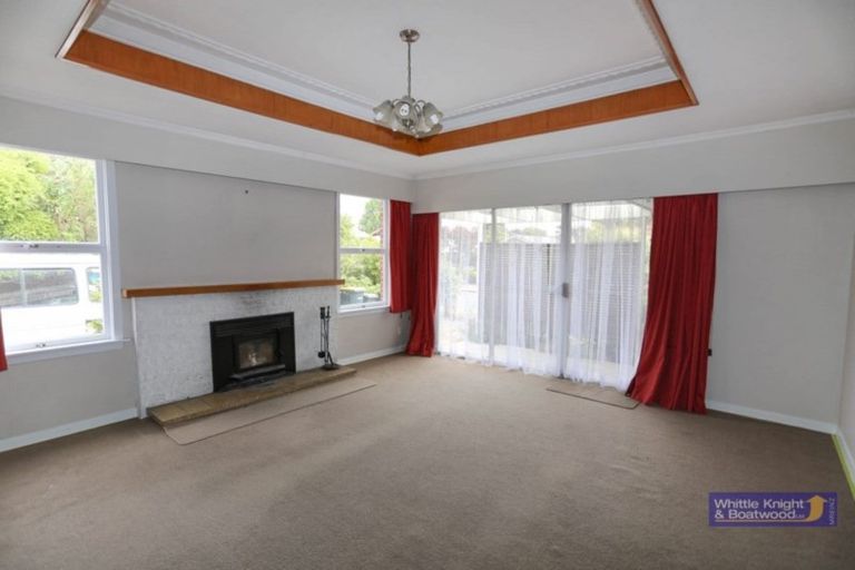 Photo of property in 17 Harrowdale Drive, Avonhead, Christchurch, 8042