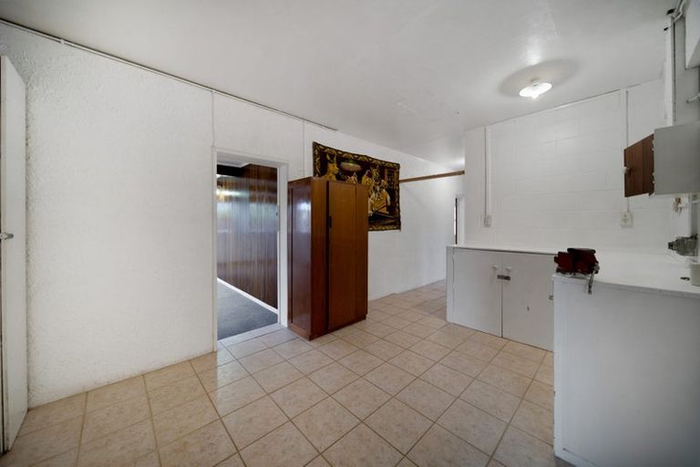 Photo of property in 26 Ewbank Place, Manurewa, Auckland, 2102