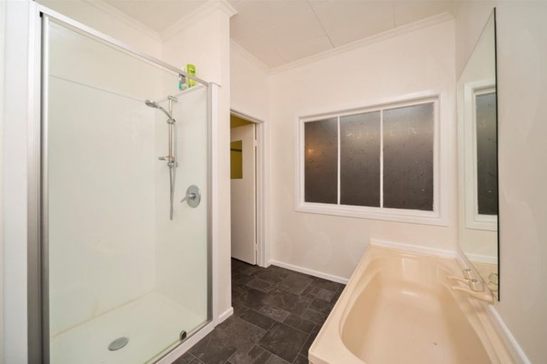 Photo of property in 48 Egmont Street, Hawera, 4610