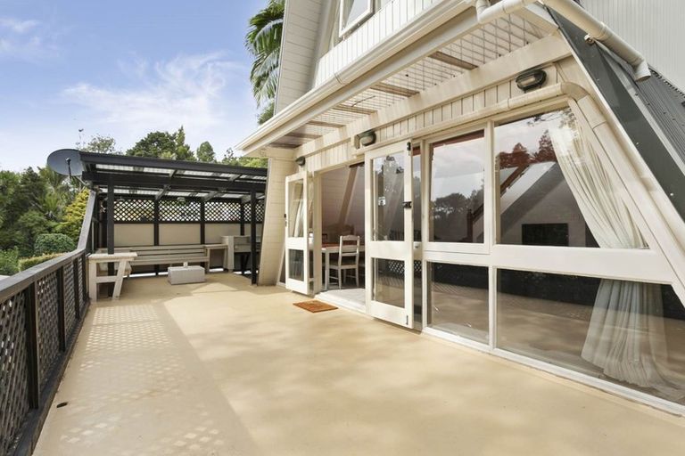 Photo of property in 14 Mahoe Road, Titirangi, Auckland, 0604