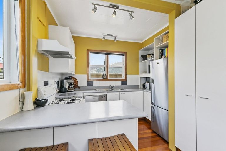 Photo of property in 75 Burgess Road, Johnsonville, Wellington, 6037