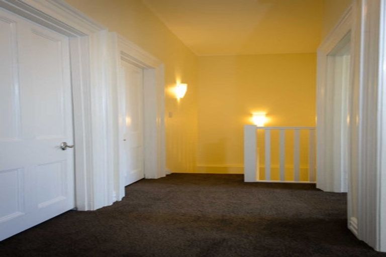 Photo of property in 12 Gordon Street, Newtown, Wellington, 6021