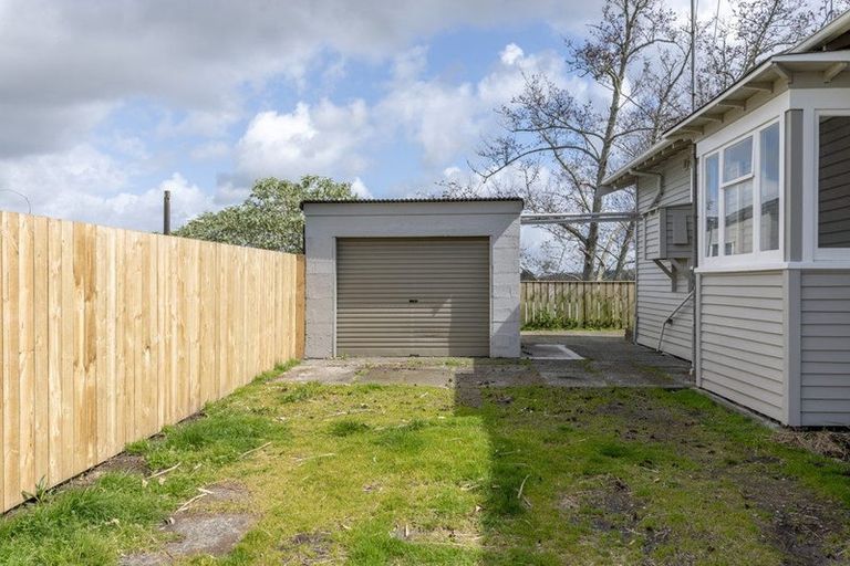 Photo of property in 252 Great South Road, Huntly, 3700