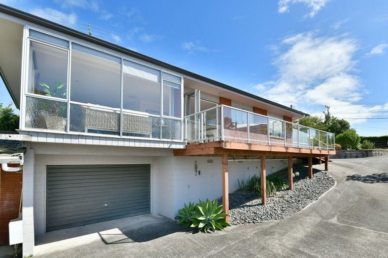 Photo of property in 1017 Whangaparaoa Road, Tindalls Beach, Whangaparaoa, 0930