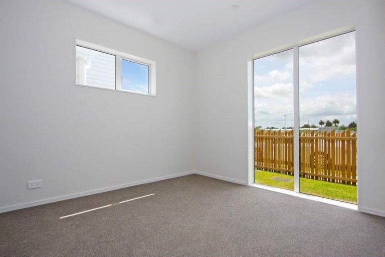 Photo of property in 17 Tribute Loop, Takanini, 2112