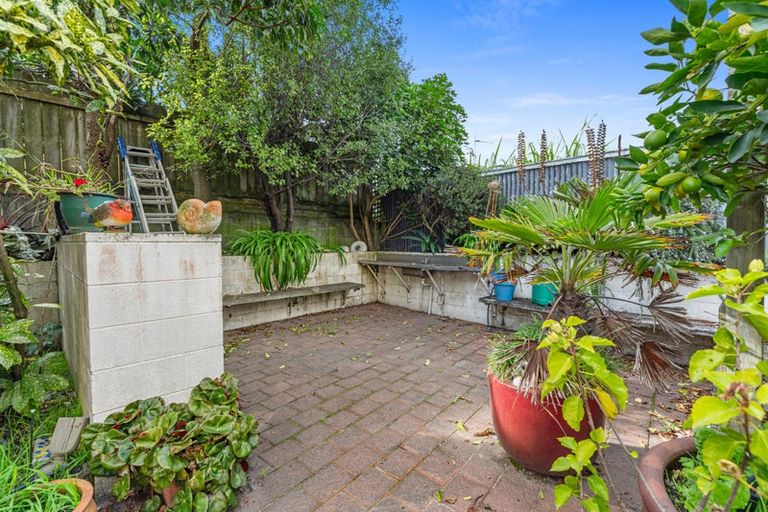 Photo of property in 357 Maunganui Road, Mount Maunganui, 3116