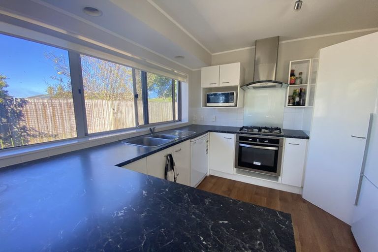 Photo of property in 2/88 Simmental Crescent, Somerville, Auckland, 2014